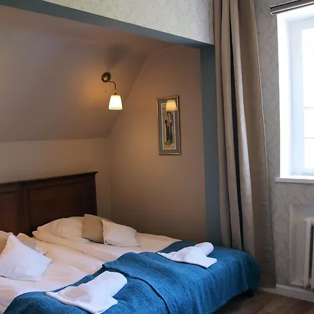 Hotel Irena 2*